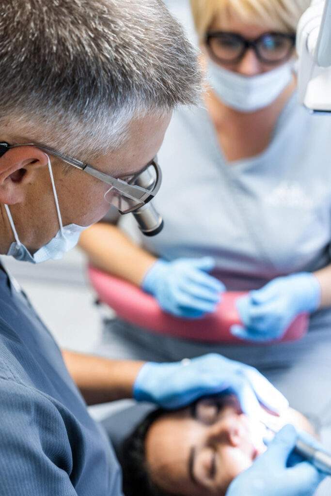 Odontología conservadora en Cuatro Caminos