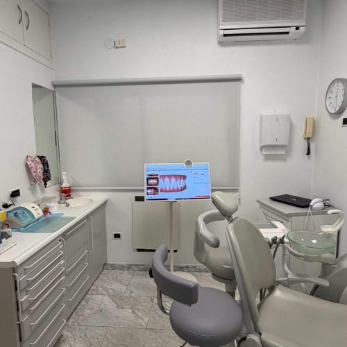 Clínica dental en Cuatro Caminos